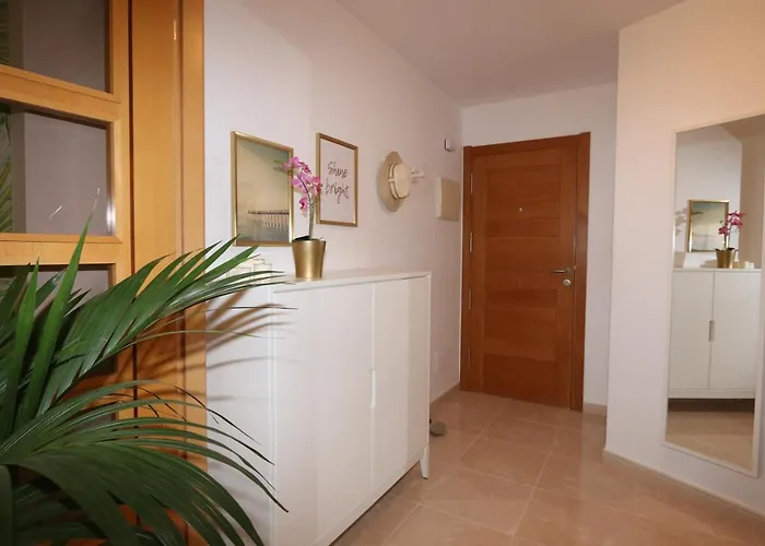 Appartement - La Perla C004 *